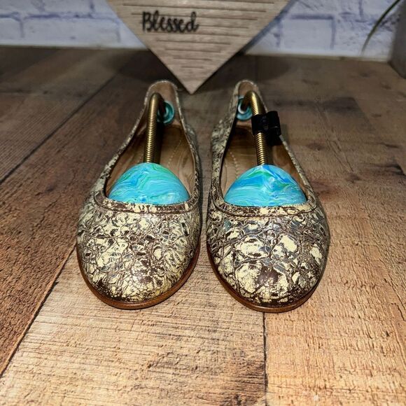 FRYE Carson Ballet Flats US 8.5 Cream w Brown & Silver All Leather Slip on Shoes - Picture 7 of 11